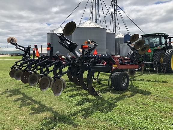 Image of Case IH Ecolo-Tiger 730C equipment image 4