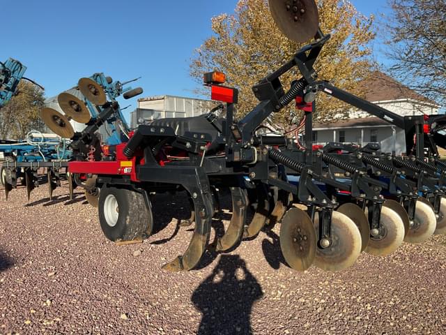 Image of Case IH Ecolo-Tiger 730C equipment image 3