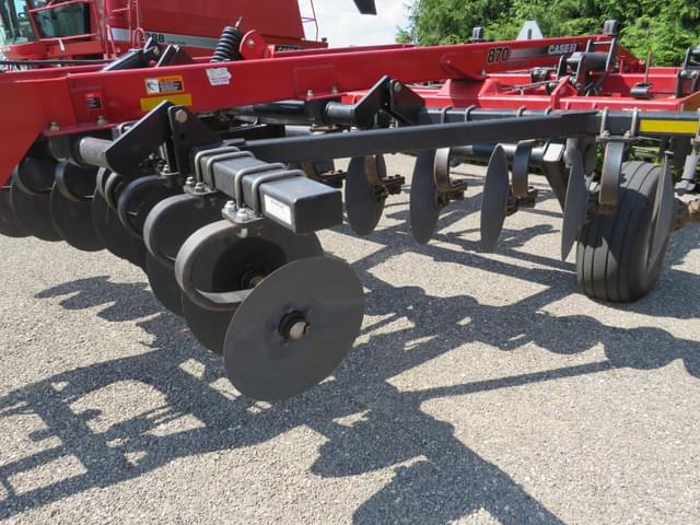 Image of Case IH Ecolo-Tiger 870 equipment image 2
