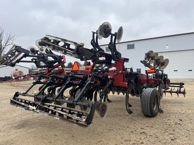 Image of Case IH Ecolo-Tiger 870 equipment image 3