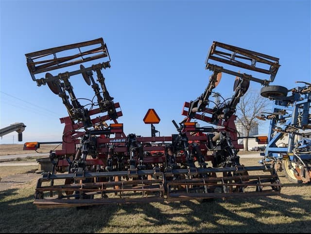 Image of Case IH Ecolo-Tiger 875 equipment image 1