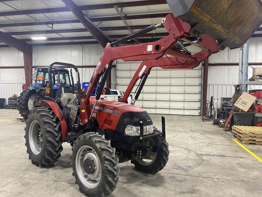 Image of Case IH Farmall 60A Primary image