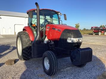 Main image Case IH Farmall 110A