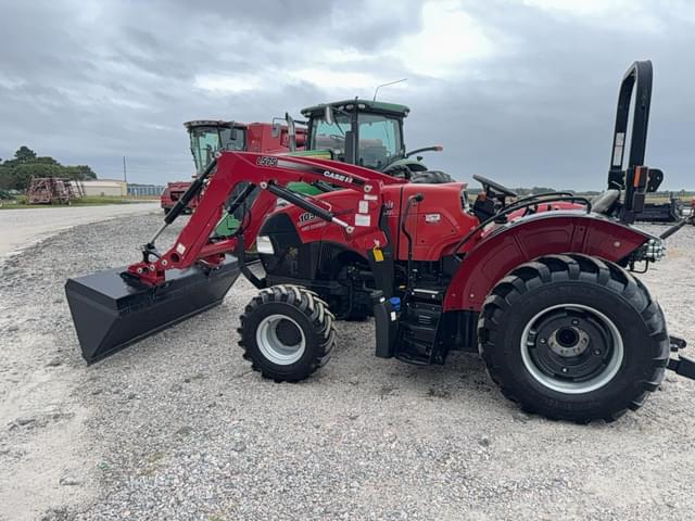 Image of Case IH Farmall 105A equipment image 2
