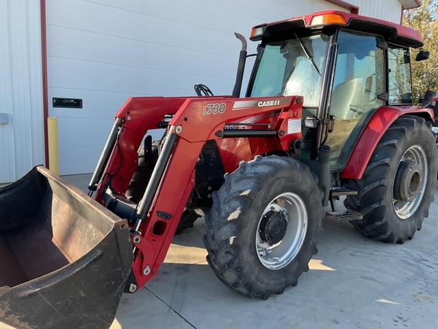 Image of Case IH Farmall 105U equipment image 1