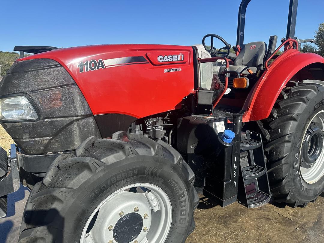 Image of Case IH Farmall 110A Primary image