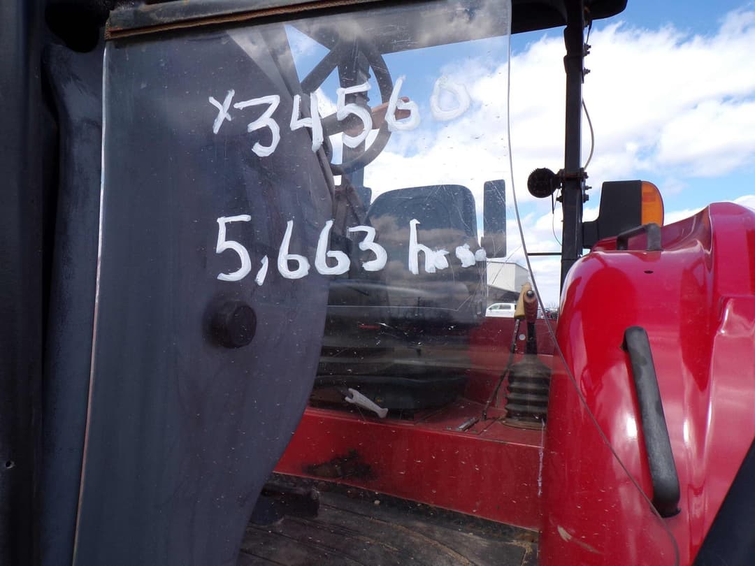 Image of Case IH Farmall 120A Image 1