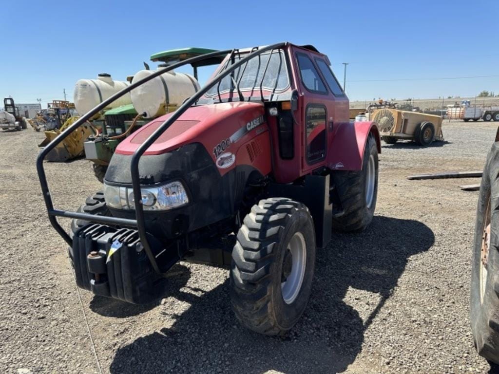 Main image Case IH Farmall 120C