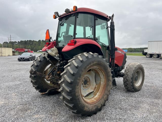 Image of Case IH Farmall 125A equipment image 4