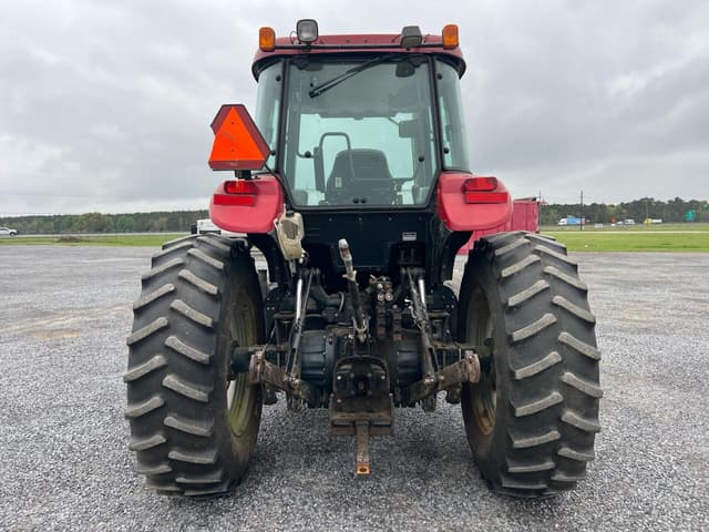 Image of Case IH Farmall 125A equipment image 3