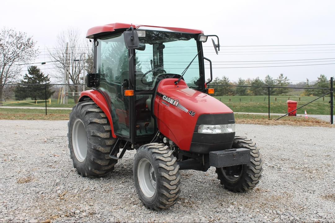 Image of Case IH Farmall 45 Primary image