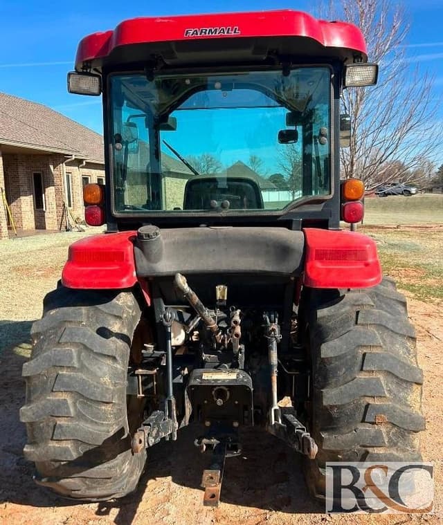 Image of Case IH Farmall 50 equipment image 2