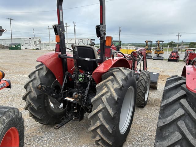Image of Case IH Farmall 55A equipment image 2