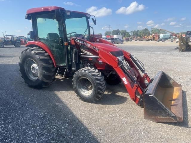 Image of Case IH Farmall 60 equipment image 3