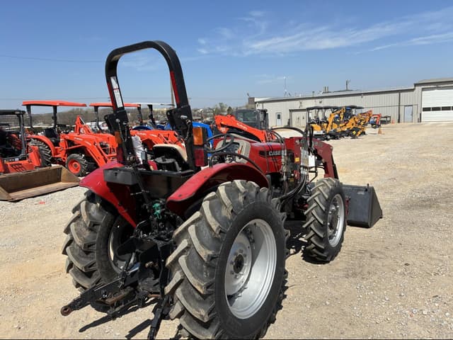 Image of Case IH Farmall 60A equipment image 2
