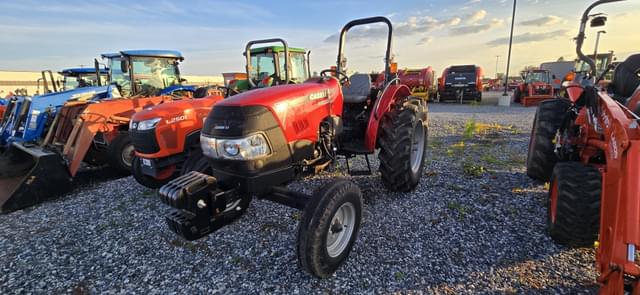 Image of Case IH Farmall 70A equipment image 1