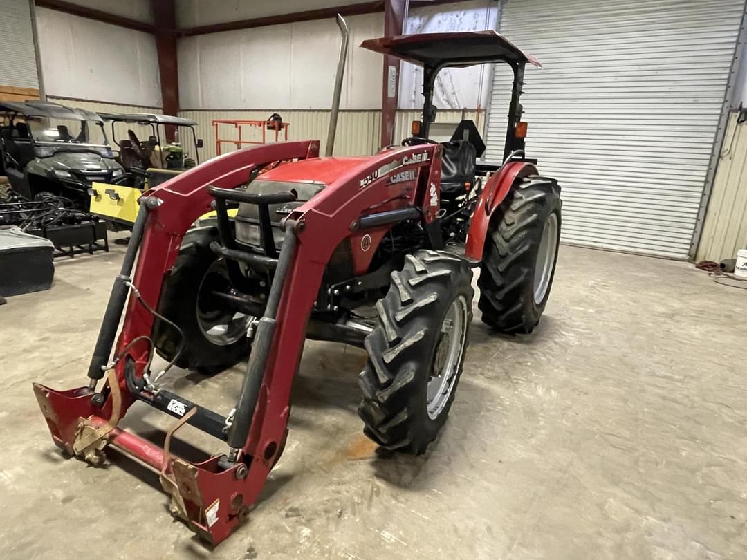 Image of Case IH Farmall 75A Primary image