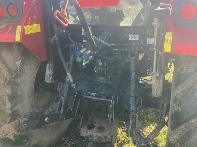 Image of Case IH Farmall 75A equipment image 2