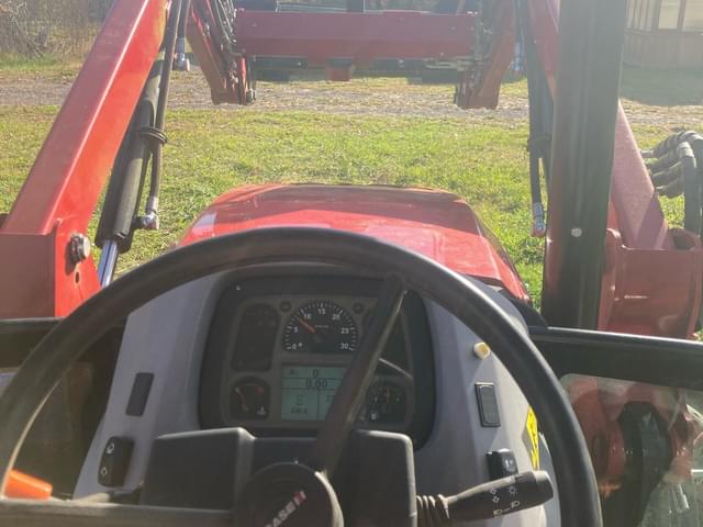 Image of Case IH Farmall 75A equipment image 4