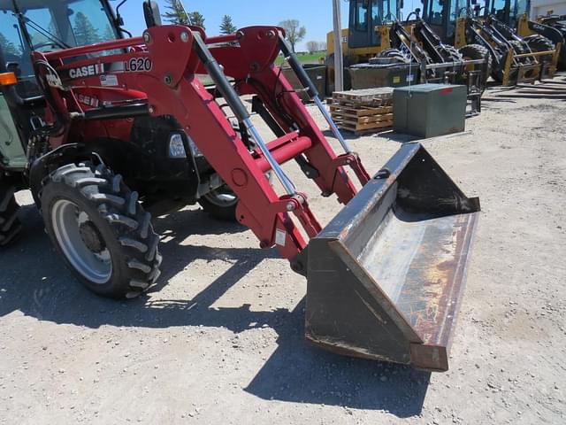 Image of Case IH Farmall 75C equipment image 1