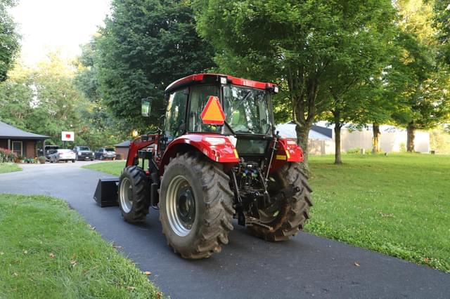 Image of Case IH Farmall 75C equipment image 4