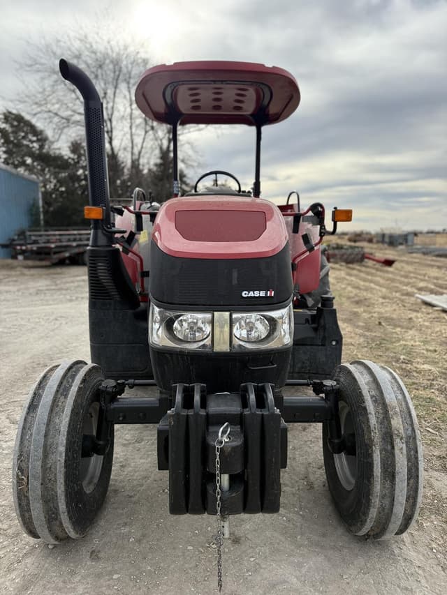 Image of Case IH Farmall 90C equipment image 2