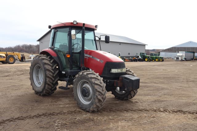 Image of Case IH Farmall 95 equipment image 2