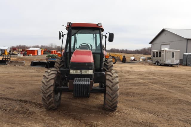 Image of Case IH Farmall 95 equipment image 1