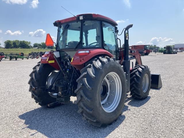 Image of Case IH Farmall 100C equipment image 2