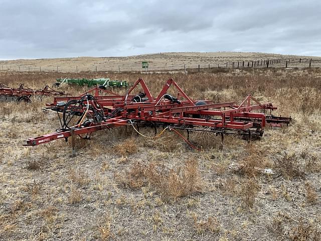 Image of Case IH 568 equipment image 2