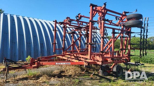 Image of Case IH 4300 equipment image 1