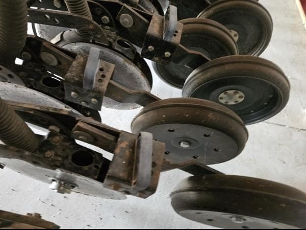 Image of Case IH 5100 equipment image 4