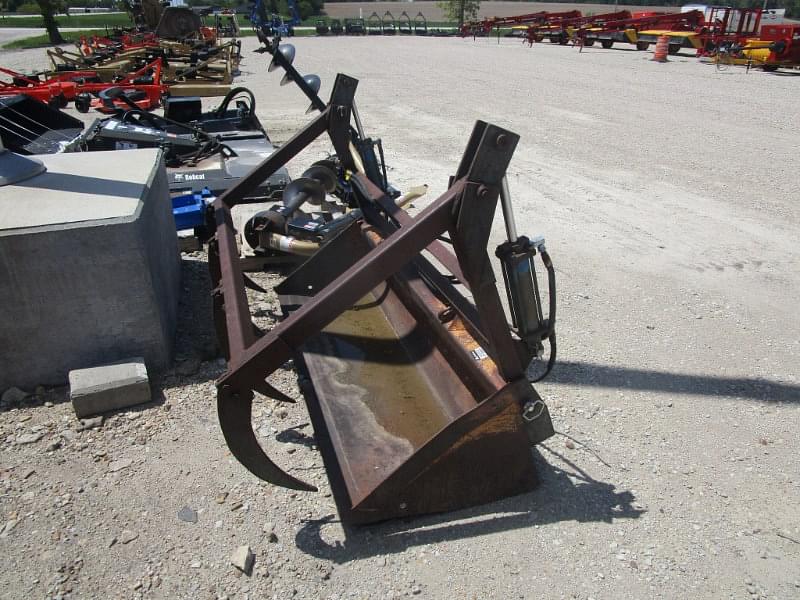 Image of Case Grapple Image 0