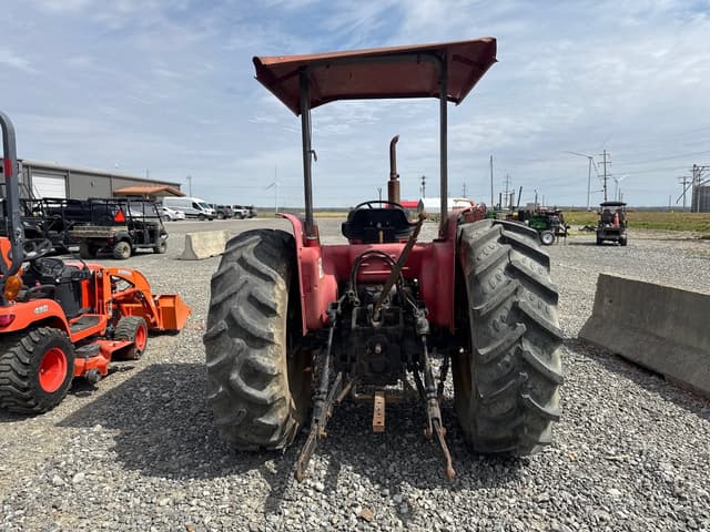 Image of Case IH 595 equipment image 4