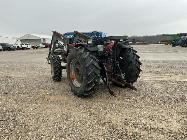 Image of Case IH JX1085C equipment image 4