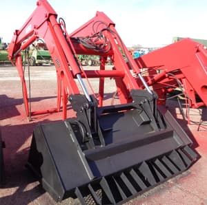 Case IH L300 Image