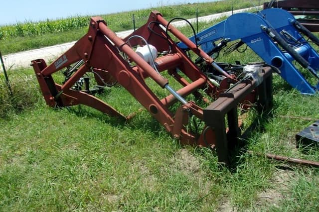 Image of Case IH L300 equipment image 1