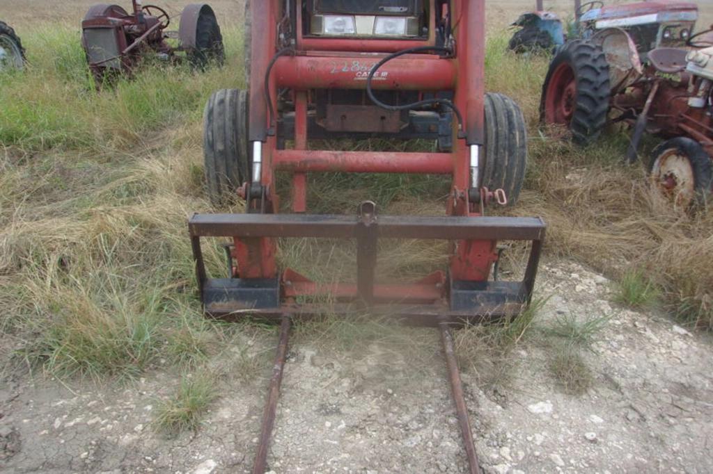 Image of Case IH L300 Image 1