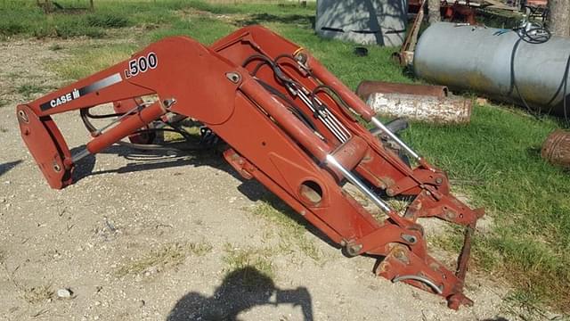 Image of Case IH L500 equipment image 2