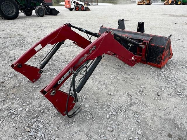 Image of Case IH L545 equipment image 4