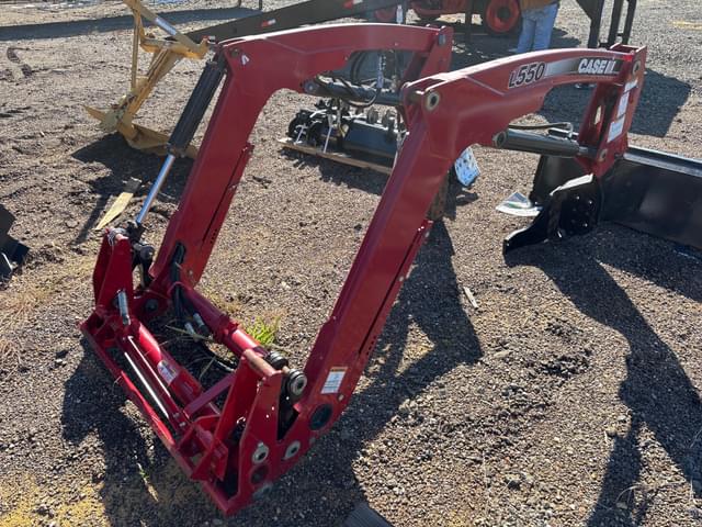 Image of Case IH L550 equipment image 1