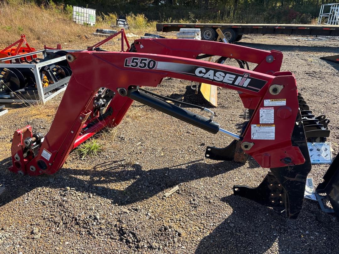 Image of Case IH L550 Primary image