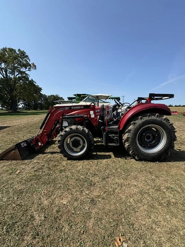 Image of Case IH Farmall 75C equipment image 4