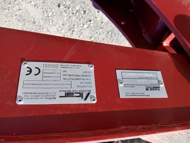 Image of Case IH L630 equipment image 4