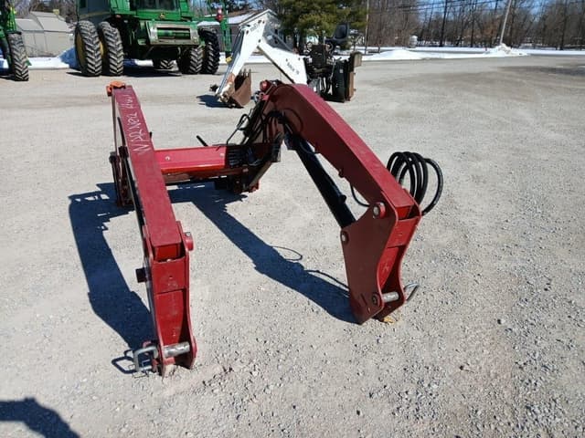 Image of Case IH L630 equipment image 3