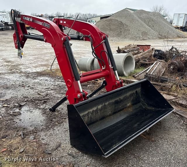 Image of Case IH L630 equipment image 2