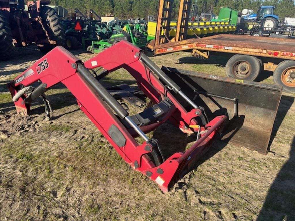 Main image Case IH L775