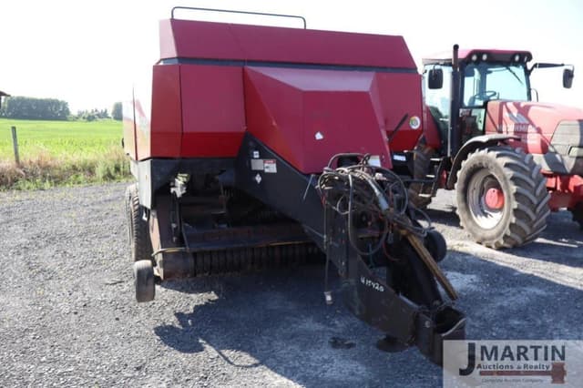 Image of Case IH LBX432 equipment image 1