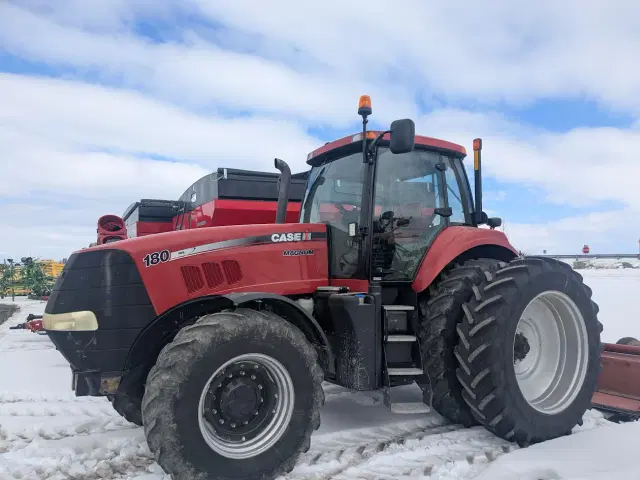 Image of Case IH Magnum 180 equipment image 1