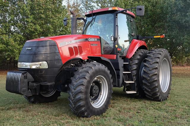 Image of Case IH Magnum 190 equipment image 1